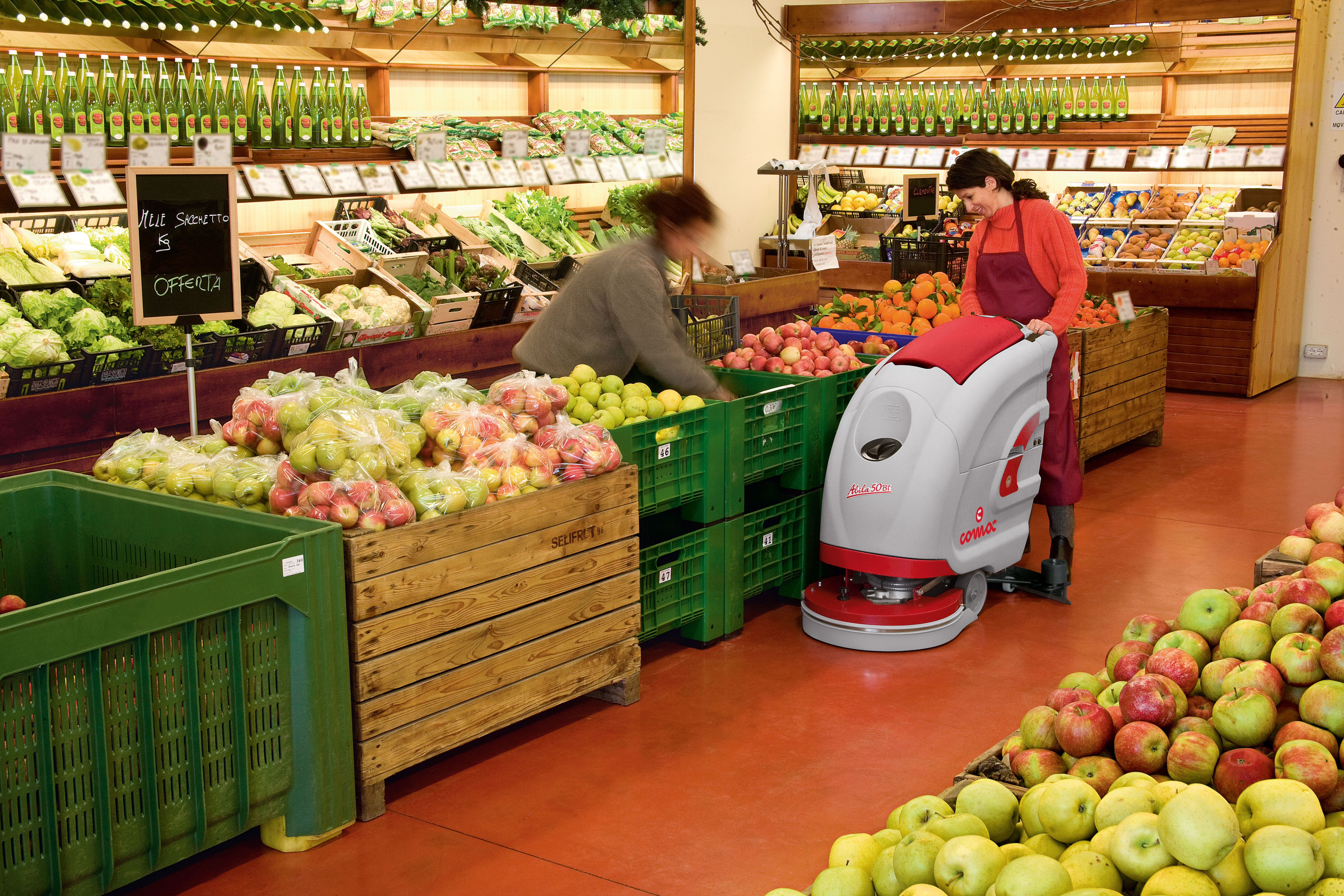 潔臣士洗地機(jī):食品加工廠車間清潔的高效之選